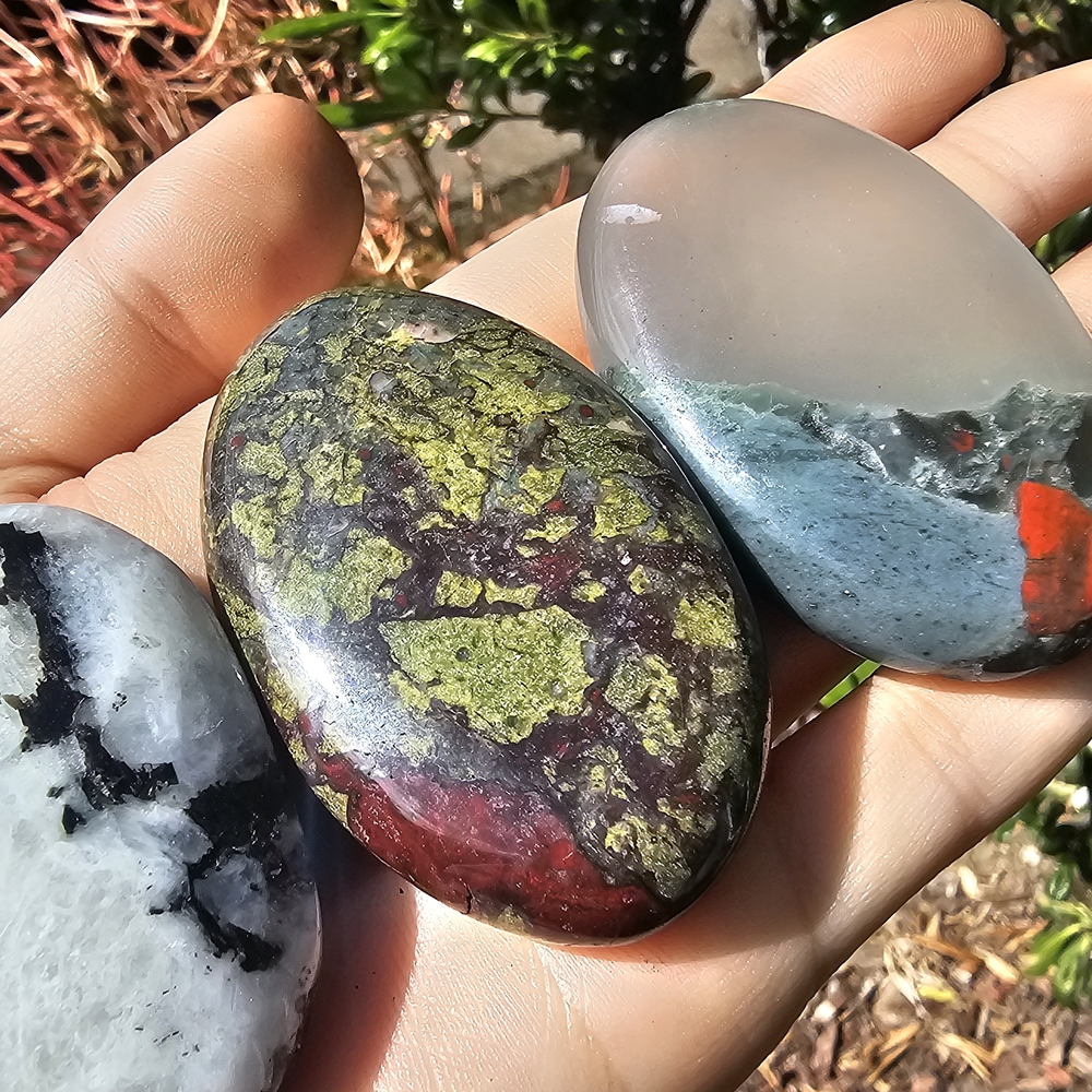 Colorful Polished Stone Set